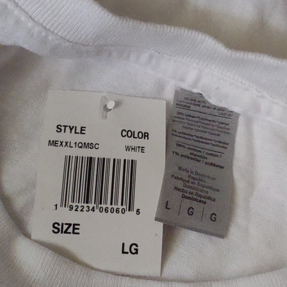 BOGO NWT GILDAN ACTIVEWEAR Cotton Christmas Single & Ready To Jingle Teeshirt - Picture 2 of 4